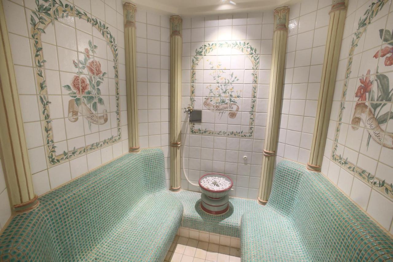 25H Spa-Residenz Best Sleep Privat Garden & Pools Neusiedl am See Esterno foto