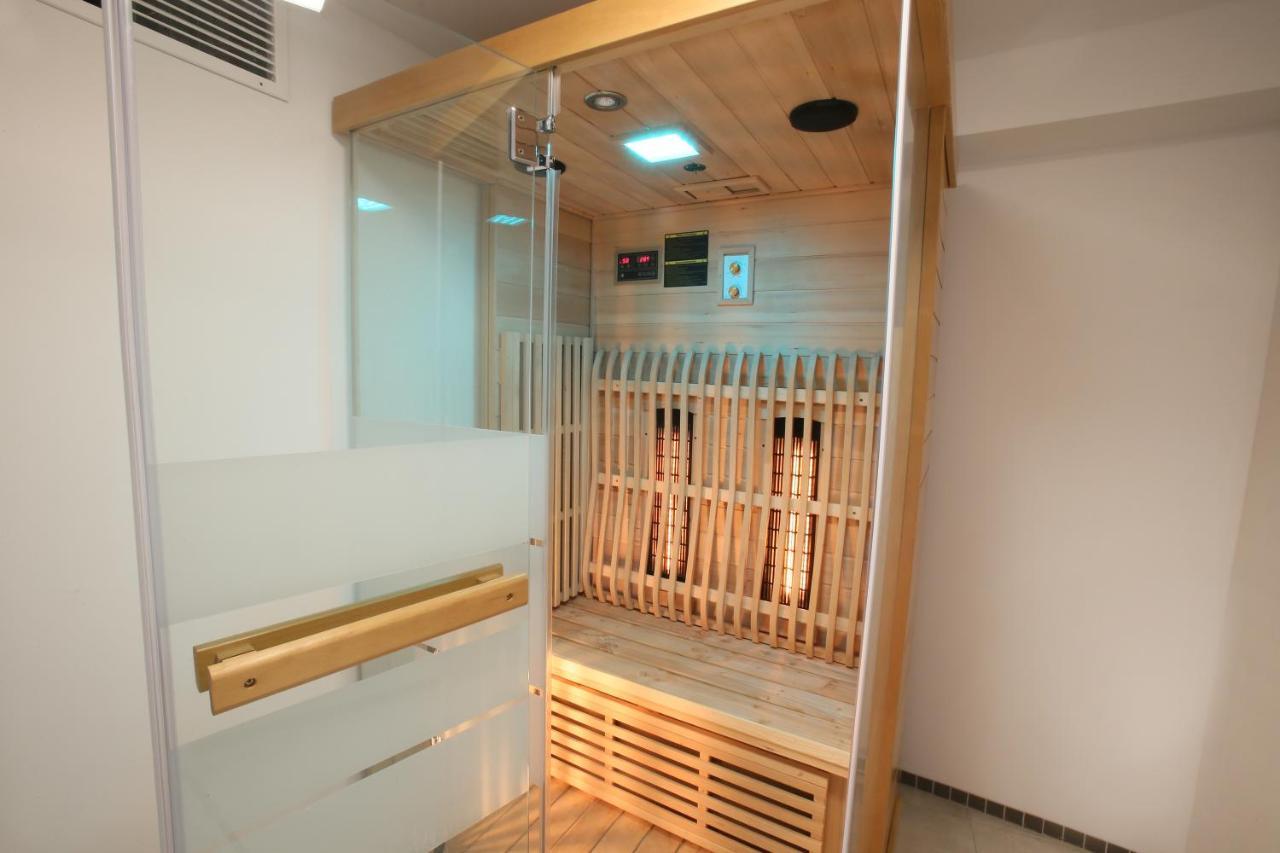 25H Spa-Residenz Best Sleep Privat Garden & Pools Neusiedl am See Esterno foto