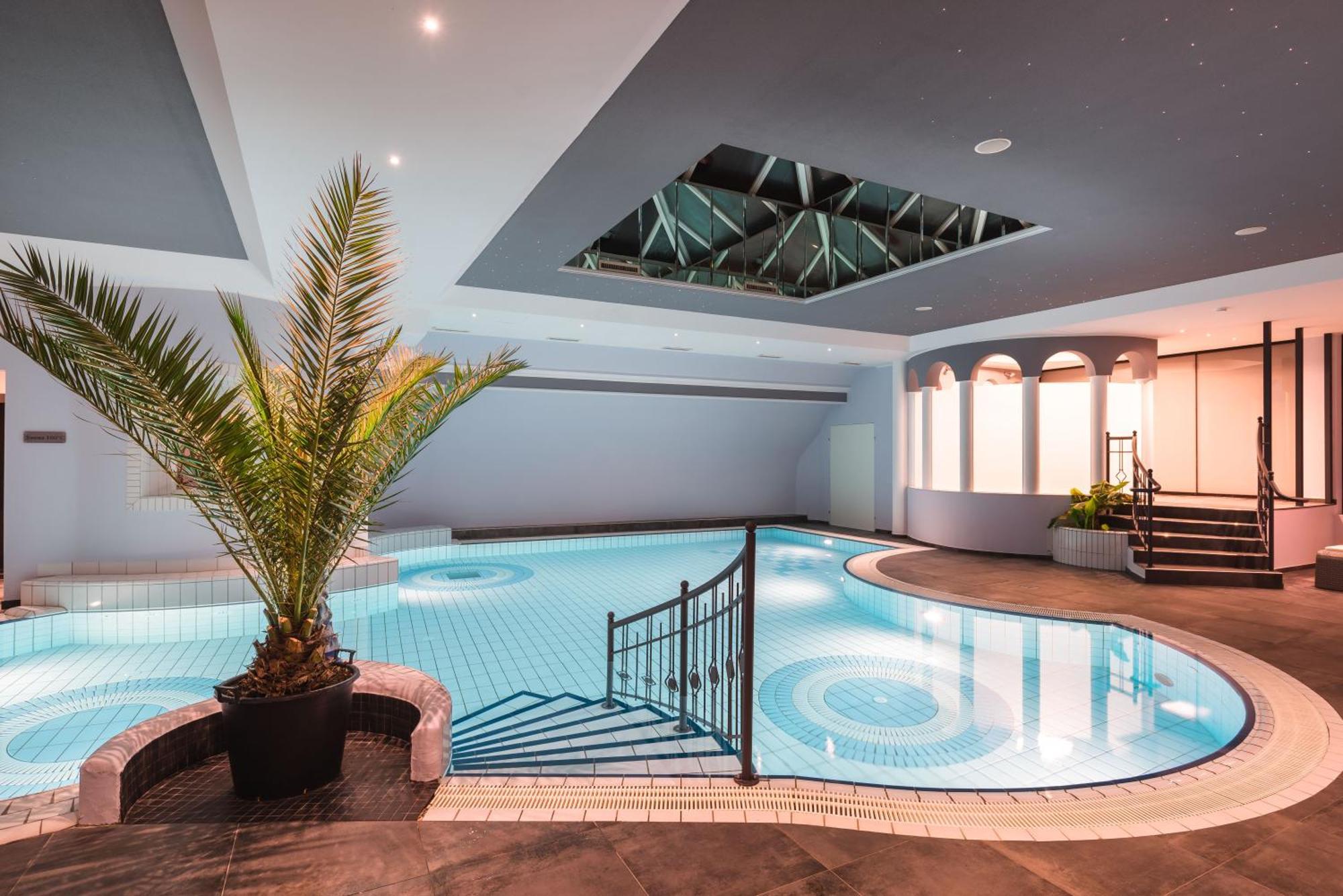 25H Spa-Residenz Best Sleep Privat Garden & Pools Neusiedl am See Esterno foto